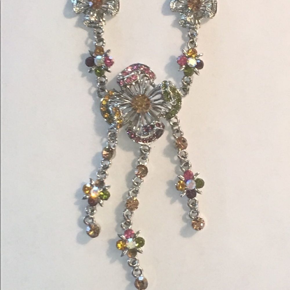 Crystal necklace 